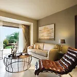 Hotel Sani Asterias 5*