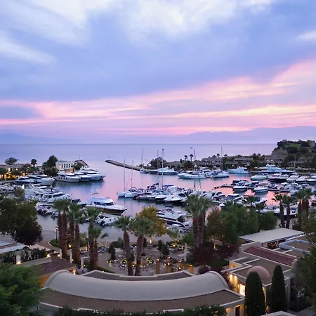 Хотел Sani Asterias 5*