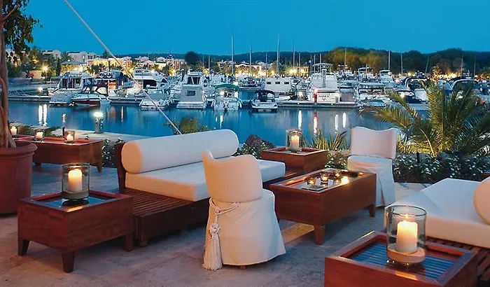 Sani Asterias Otel 5*