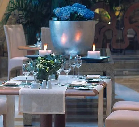 Sani Asterias 호텔 5*