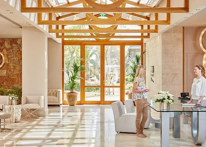 Sani Asterias Hotel 5*