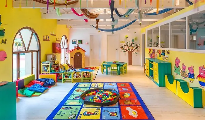 Sani Asterias 5* Sani (Chalkidiki)